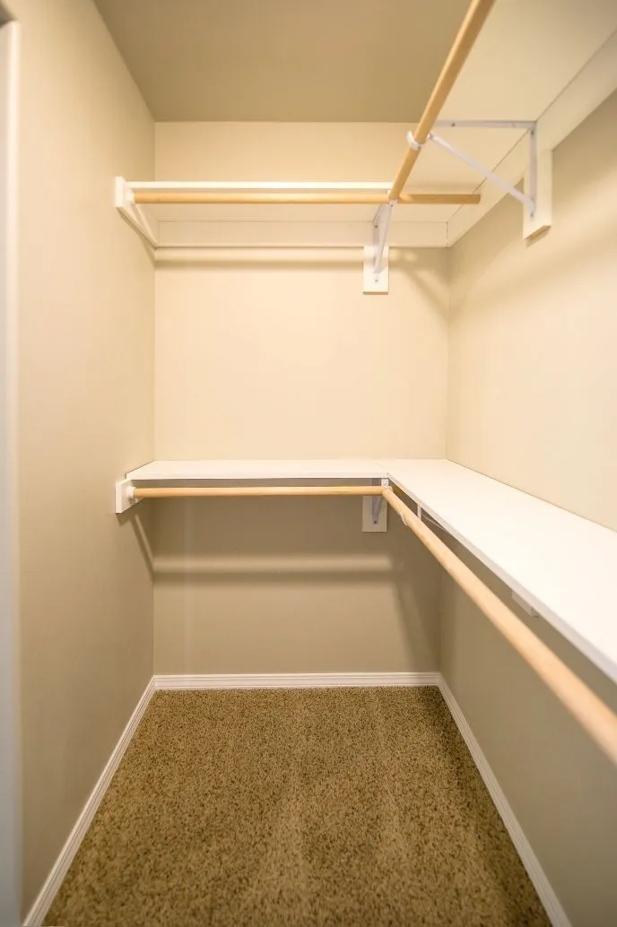 2 Bedroom Walk-in Closet