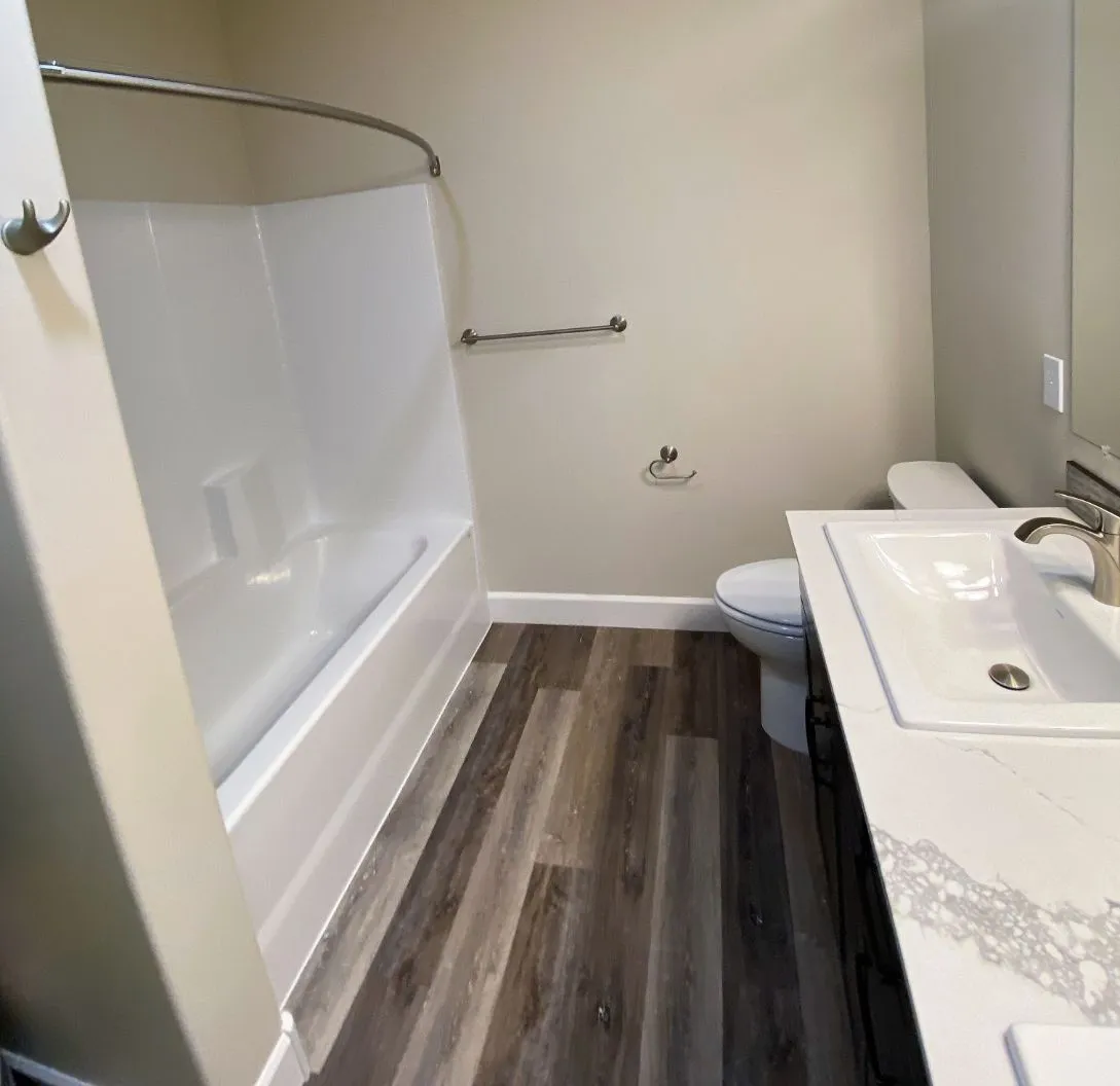 3 Bedroom Premium Main Bathroom